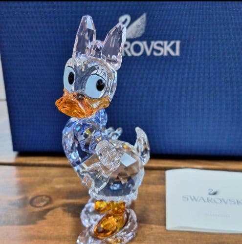 【極美品】SWAROVSKI スワロフスキーDisney デイジー　希少