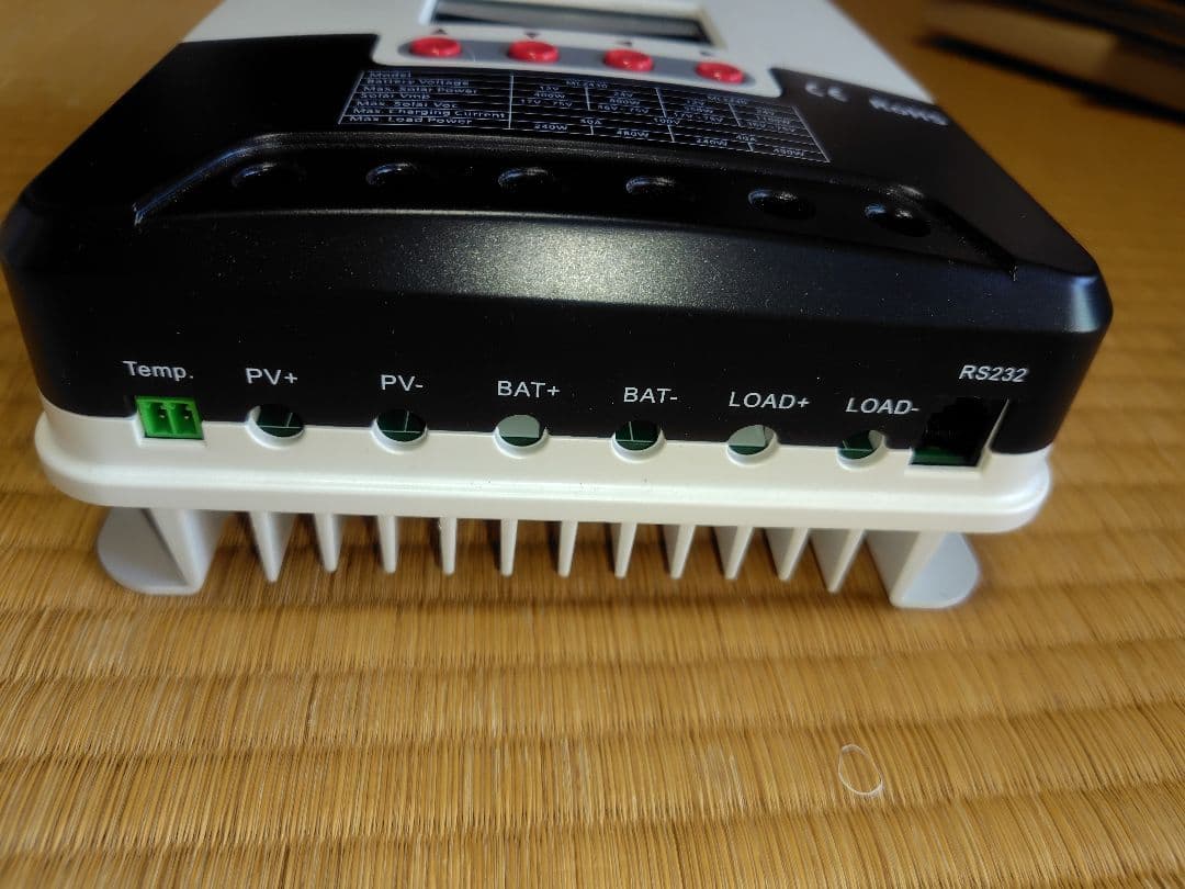 LVYUAN MPPTソーラー充電コントローラー ML2440