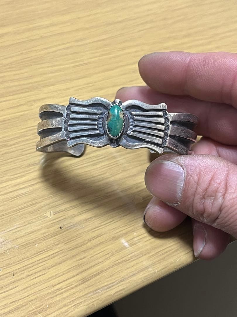 ナバホスタイル シルバー バングル ターコイズ