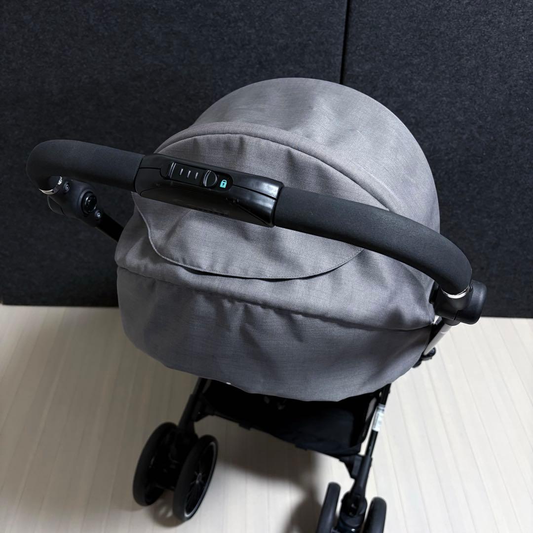 Combi コンビ　スゴカル　スイッチプラス　エッグショック XL ベビーカー