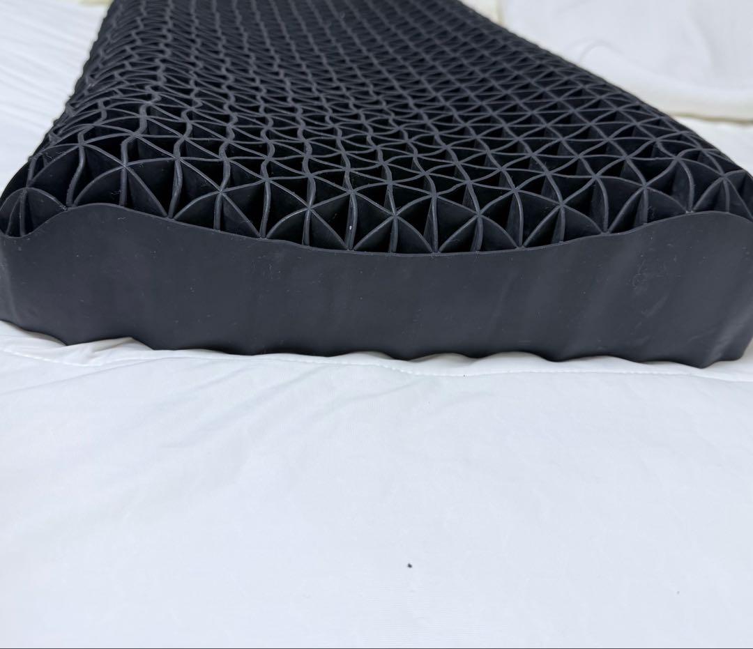 【美品】ヒツジのいらない枕　至極