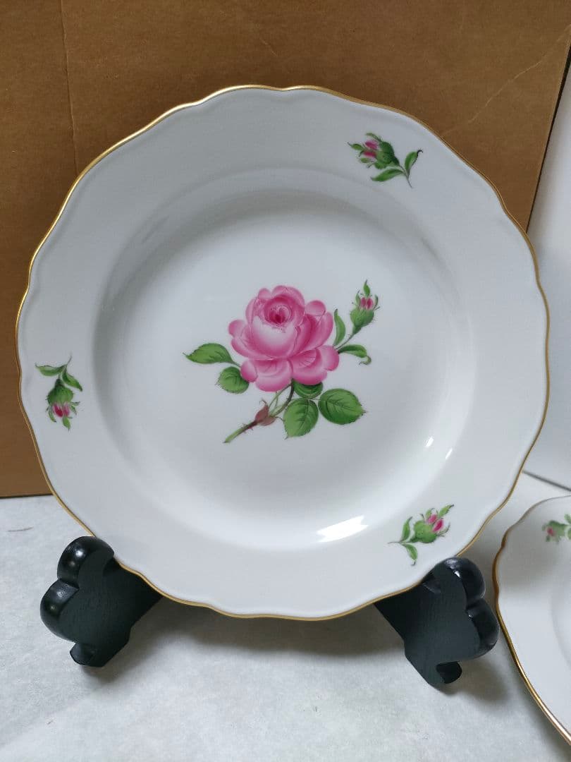 ココ　マイセンMeissen　ピンクの薔薇　プレート２枚セット　美品