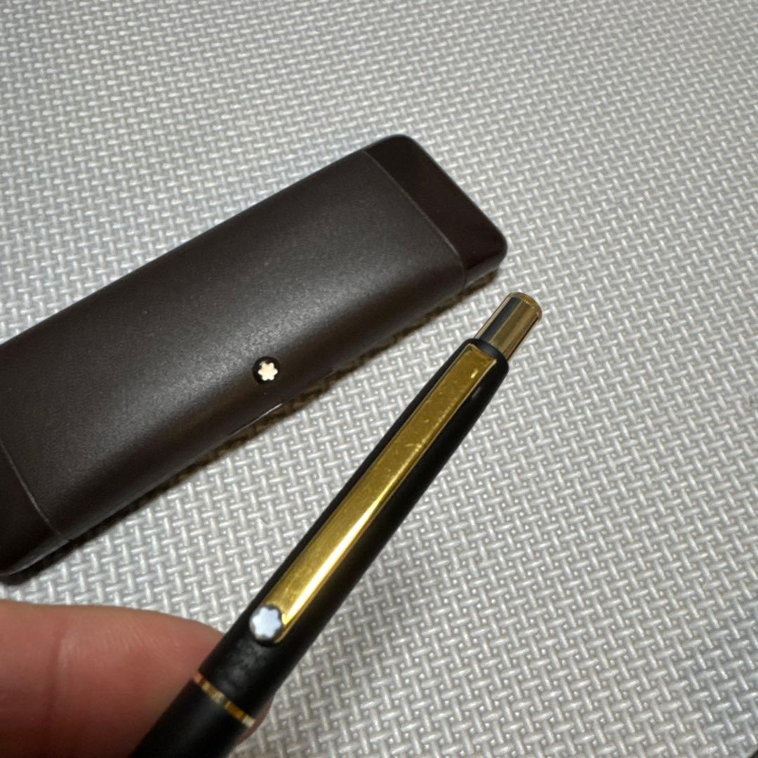 新品未使用モンブラン ノック式シャープペンSライン黒ゴールド MONTBLANC