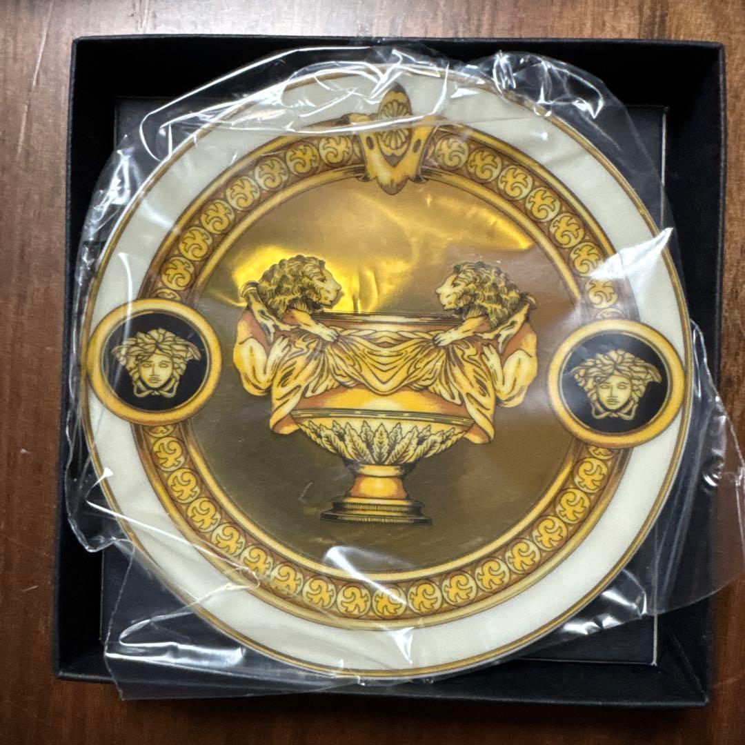 Versace ライオン メデューサ 陶磁器皿 10センチ　ペア