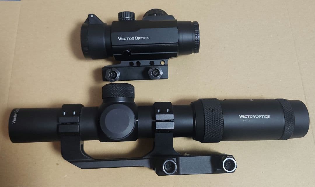 レ*ー様 Vector Optics ベクターオプティクス サイト サバゲー バ