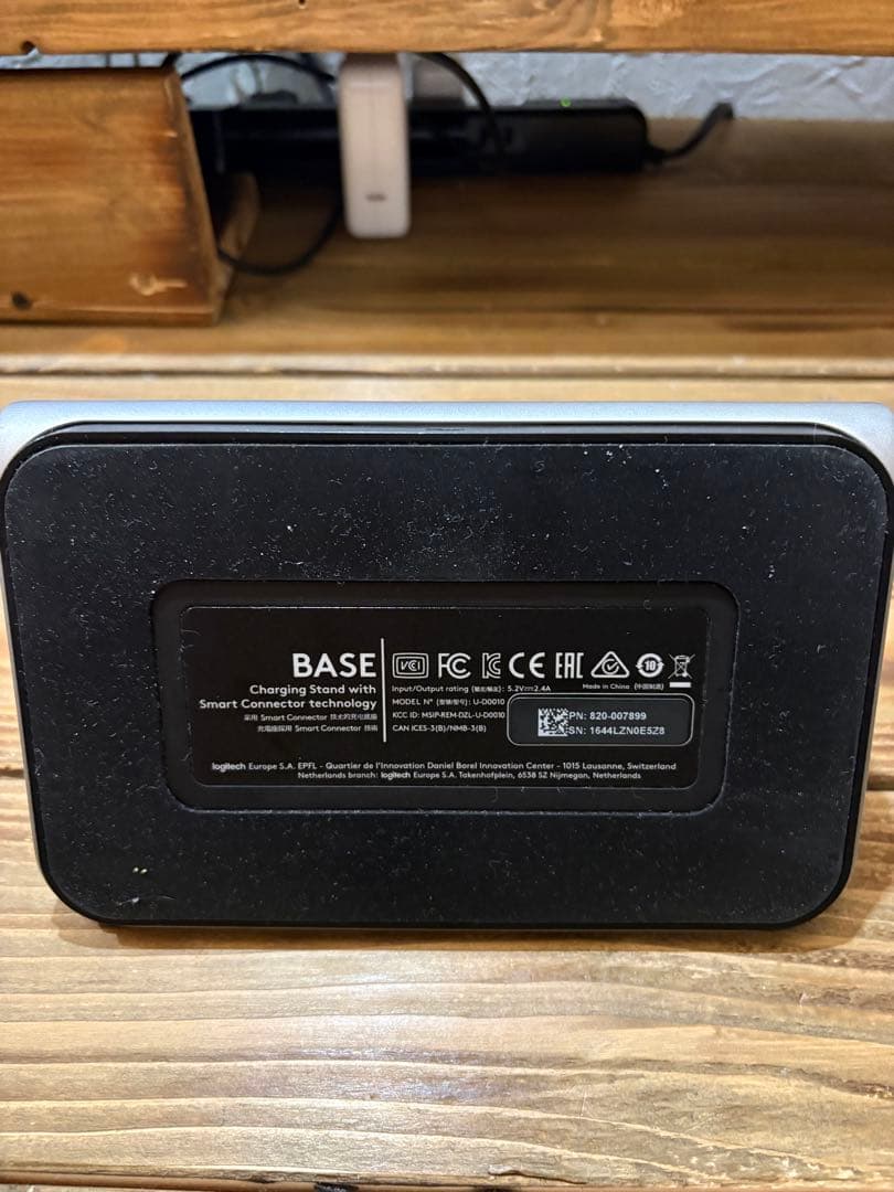 iPad pro 10.5 セルラーモデル、キーボード、充電スタンド等セット