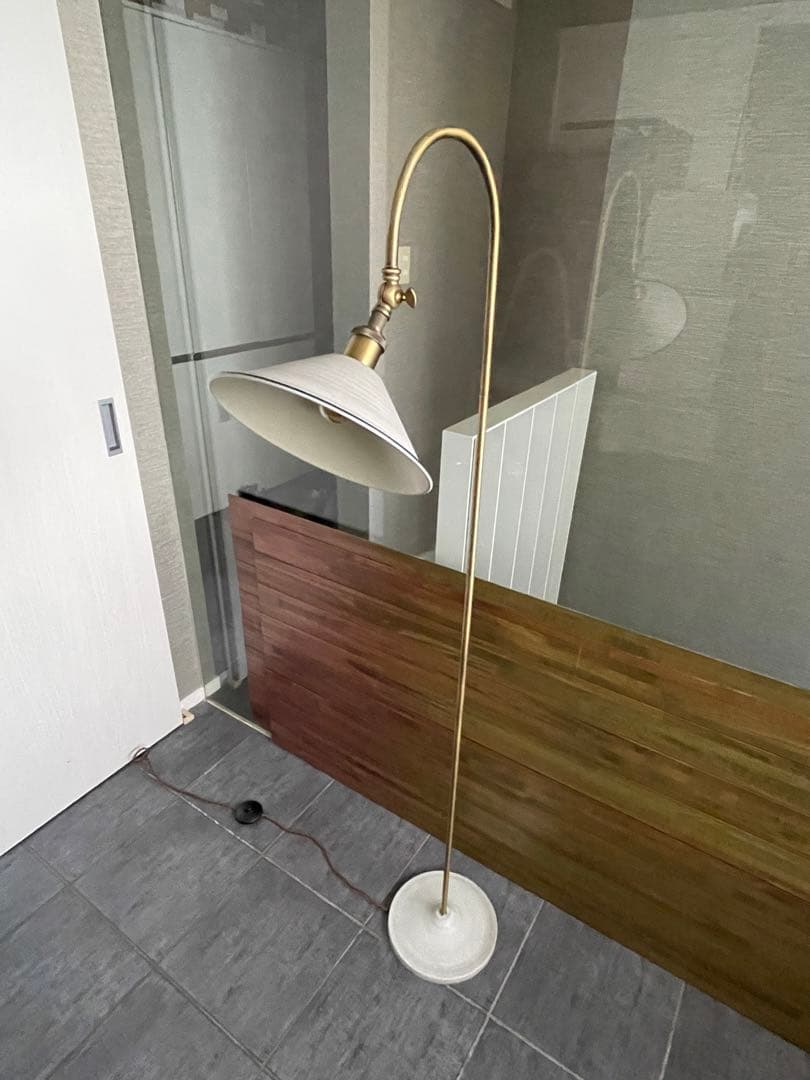 瑛美■Ampoule フロアライト/スタンド照明 Padistaパディスタ