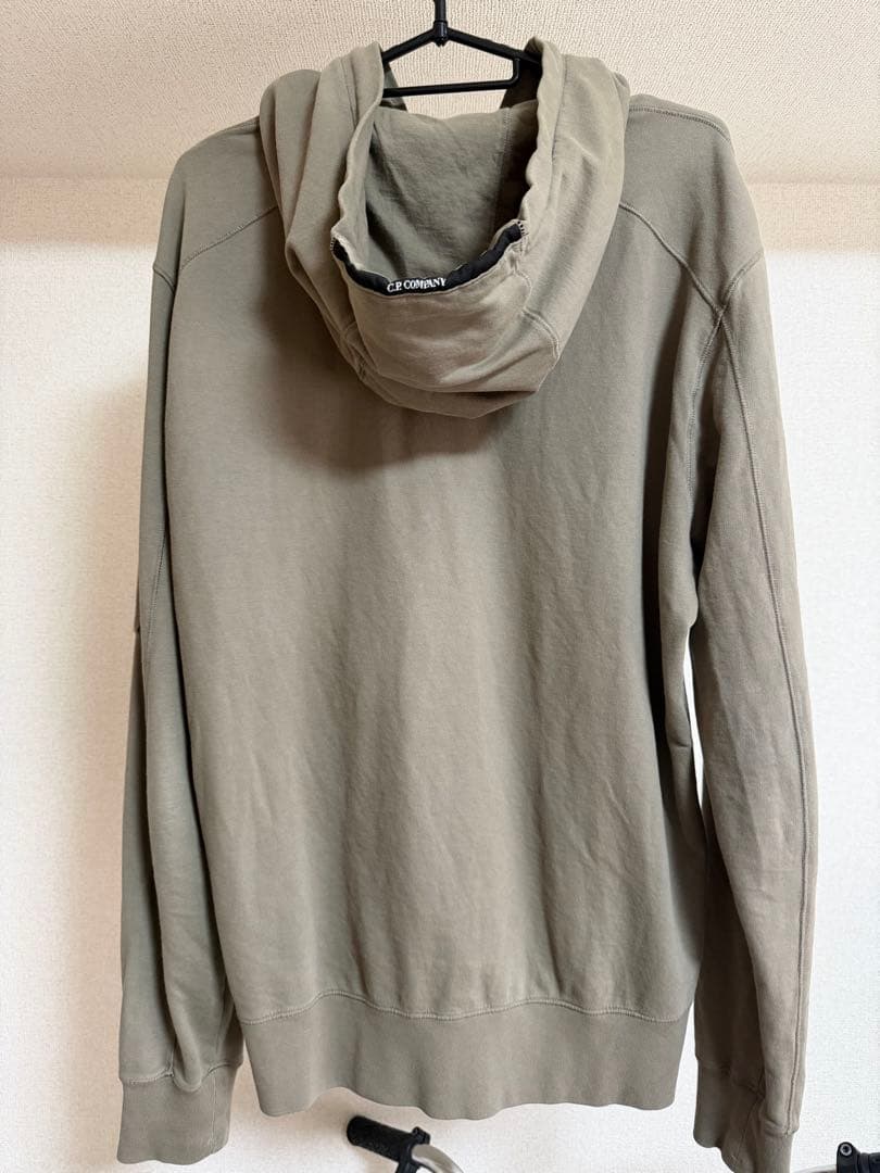 C.P. Company ジップパーカー