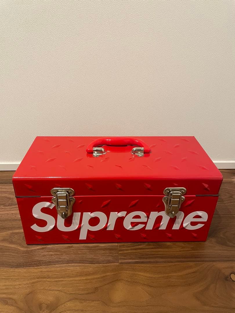 シュプリーム　ツールボックス