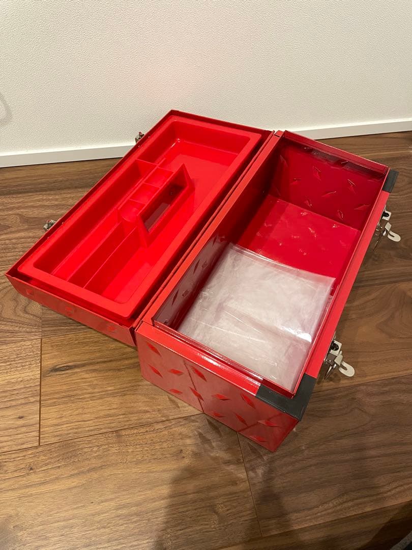 シュプリーム　ツールボックス