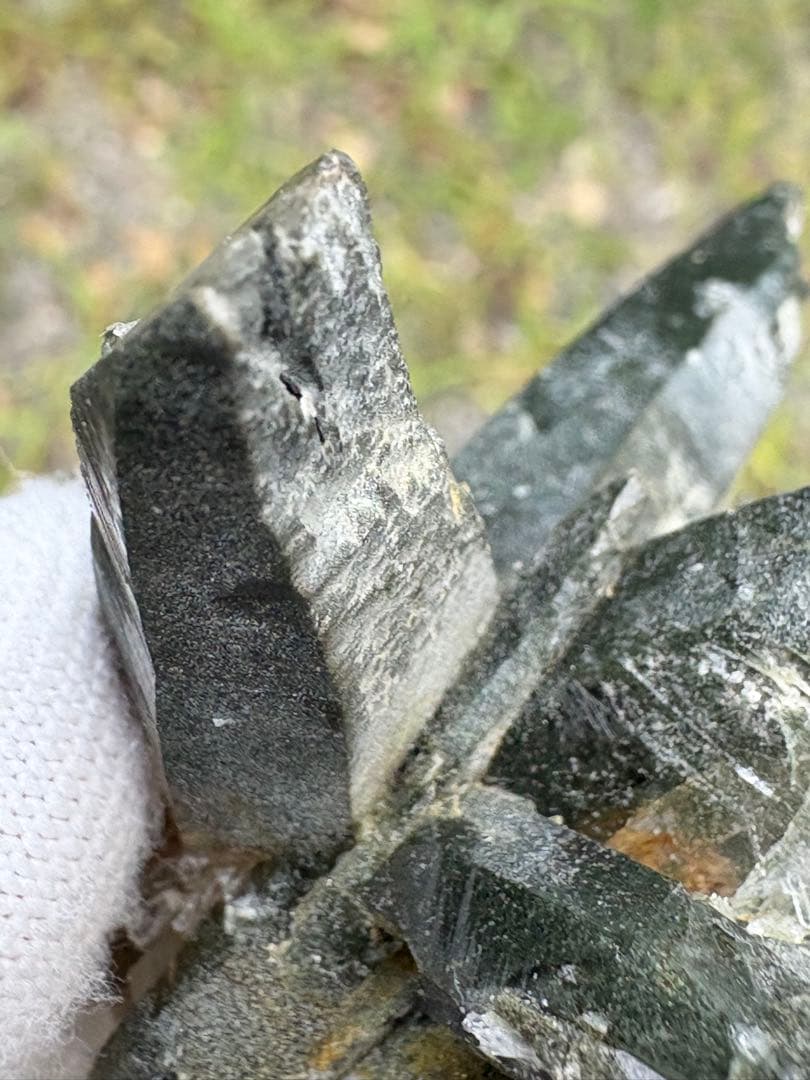 【匿名は発送】ガネッシュヒマール産 クローライト内包水晶