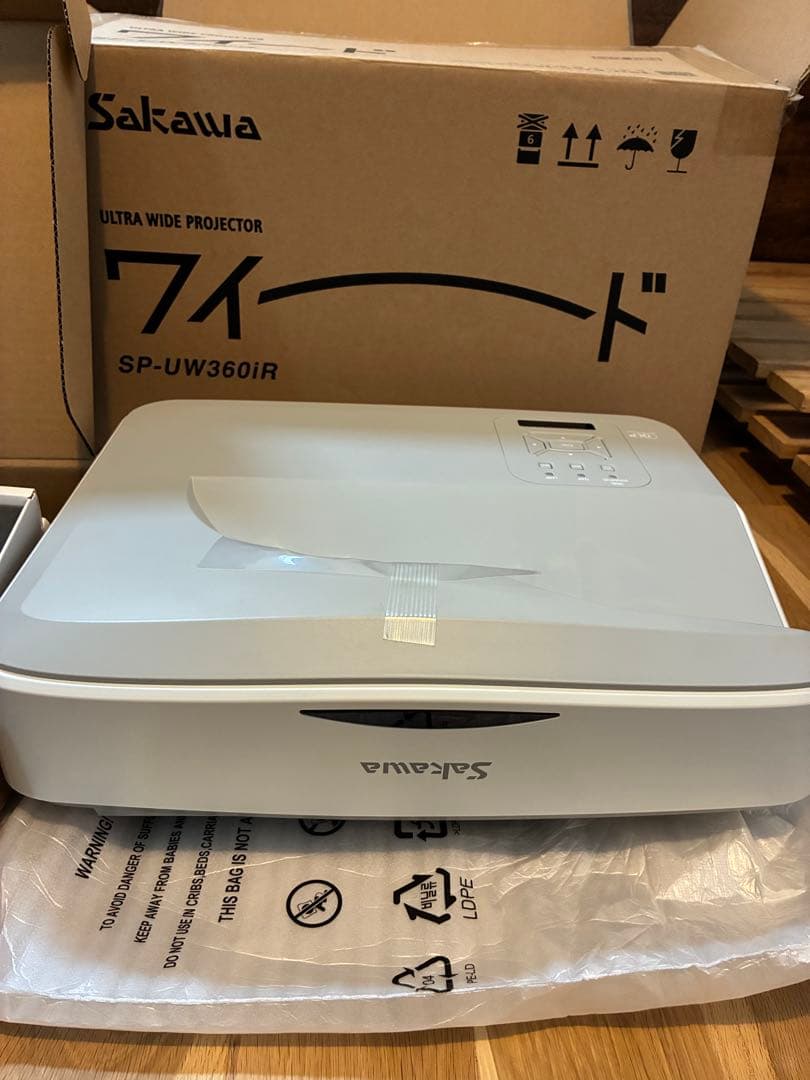 【価格交渉OK】Sakawa SP-UW360iR ウルトラワイドプロジェクター