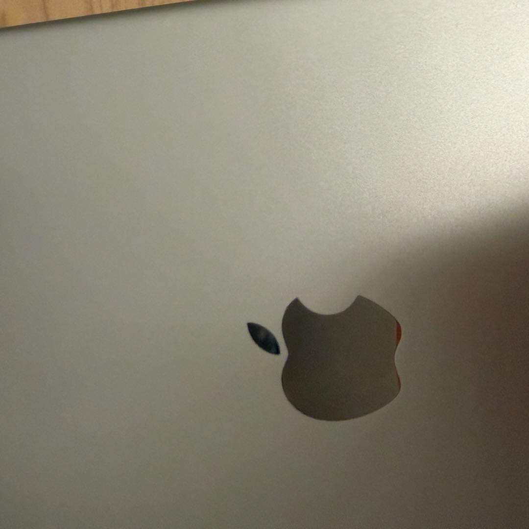 44ky　iPad 第9世代 64GB セルラー　シルバー 本体のみ