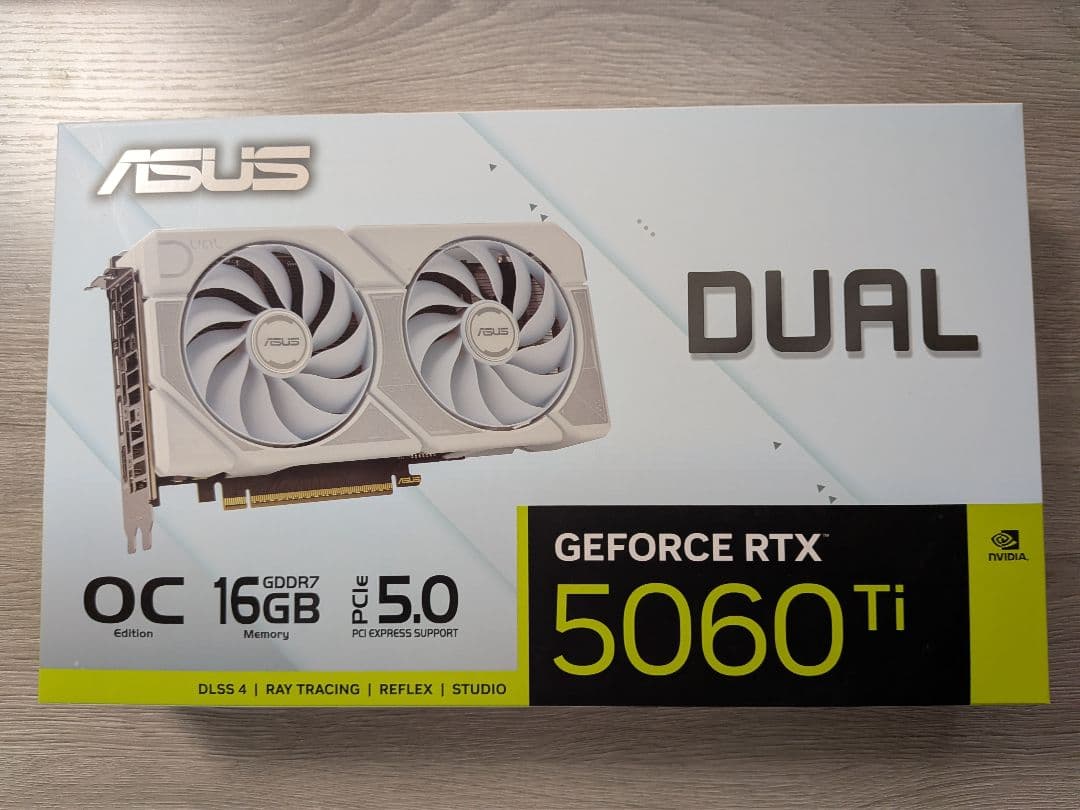 グラフィックボード・グラボ・ビデオカード ASUS GeForce RTX 5060 Ti OC 16GB