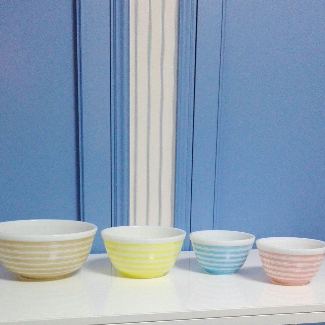 パイレックス　キッチンボウル４個セット