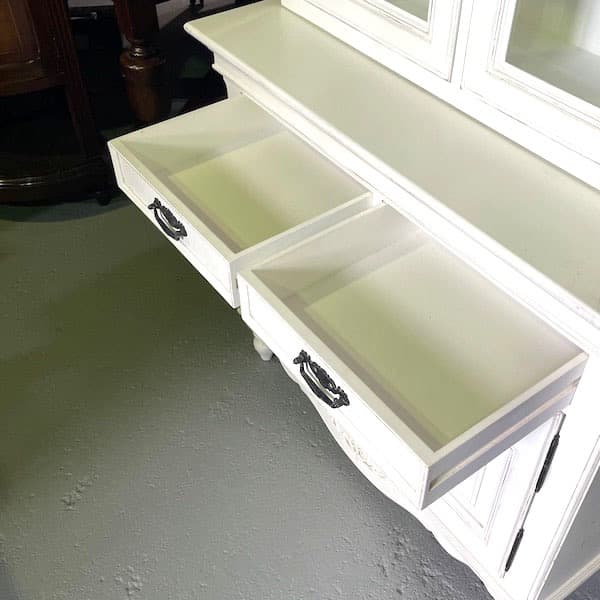 フランス製　アンティーク調カップボード　食器棚　キャビネット　飾り棚　シャビィ