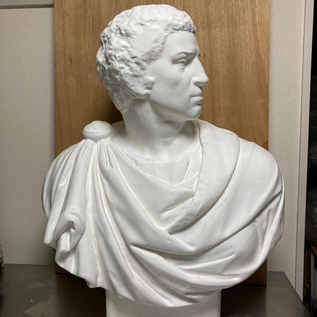 ブールタス　石膏像