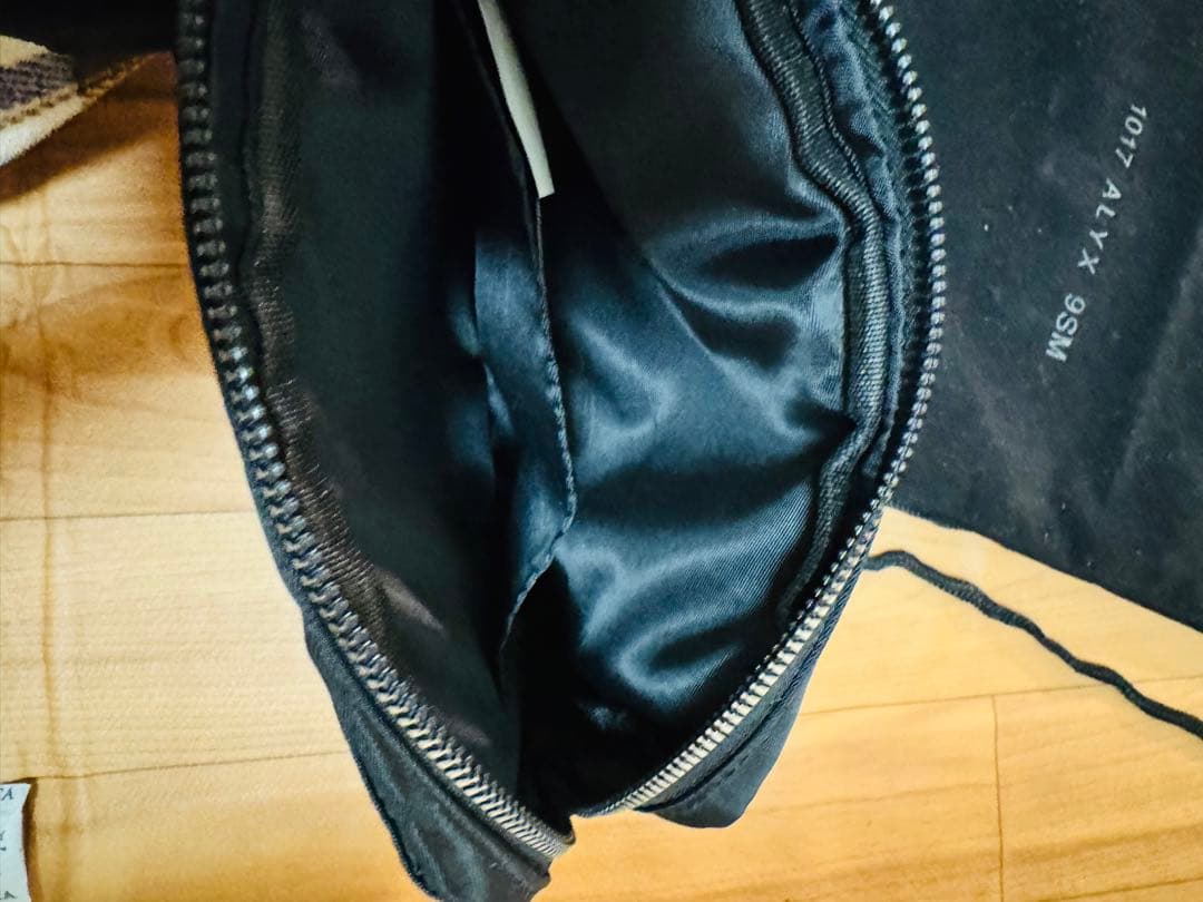 Alyx アリクス　ショルダーバッグ　男女兼用