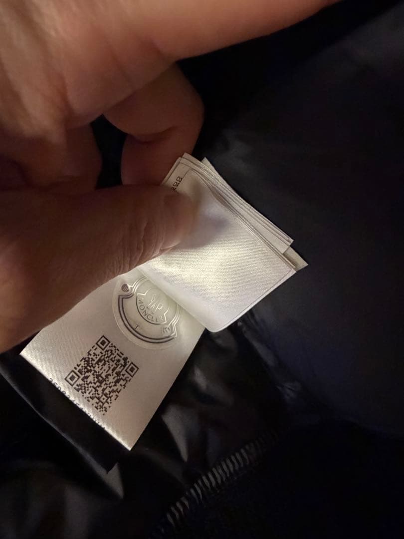 MONCLER ハイブリットダウンニット