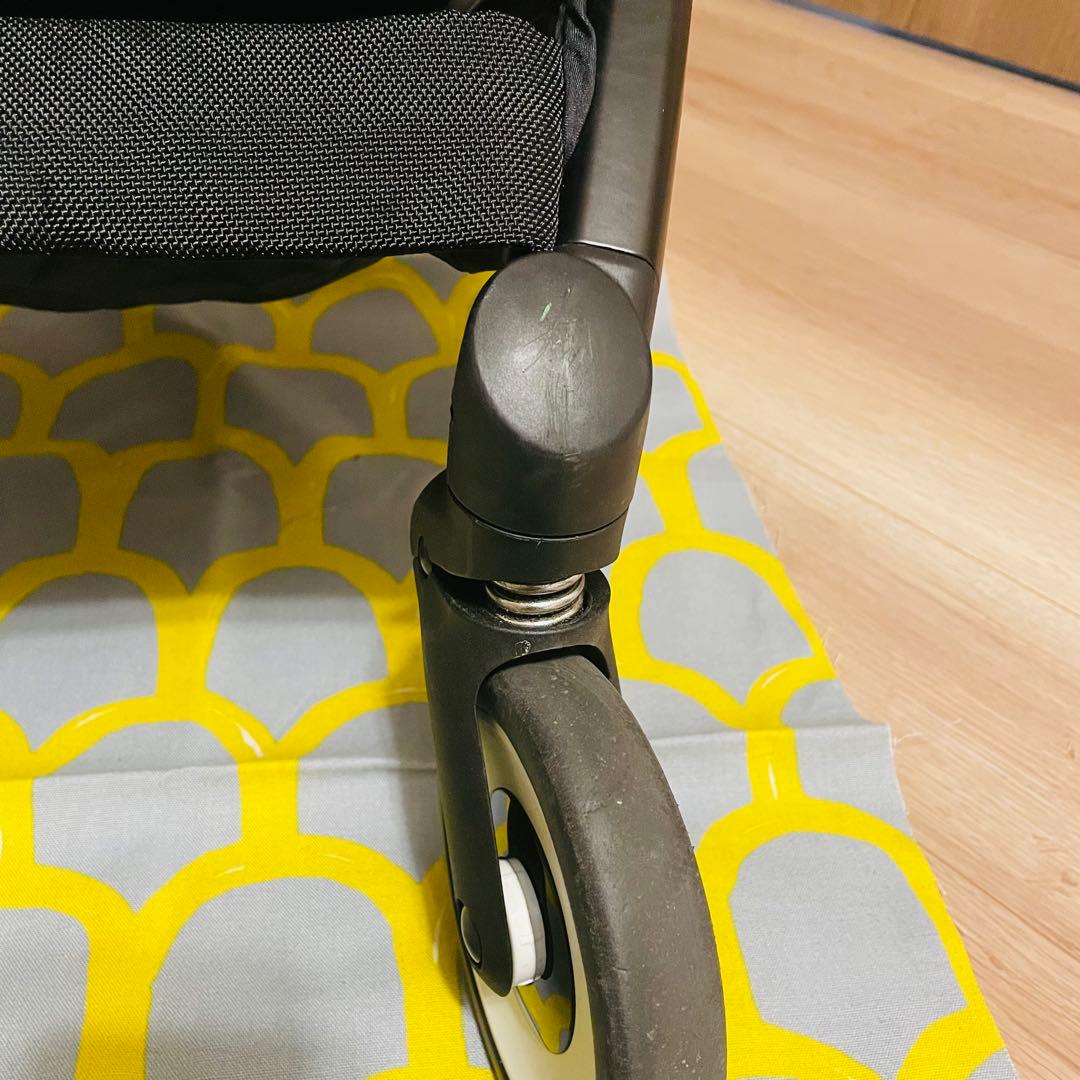 サイベックス　リベル(折りたたみ式ベビーカー)ベージュ　専用バッグ&フック付き