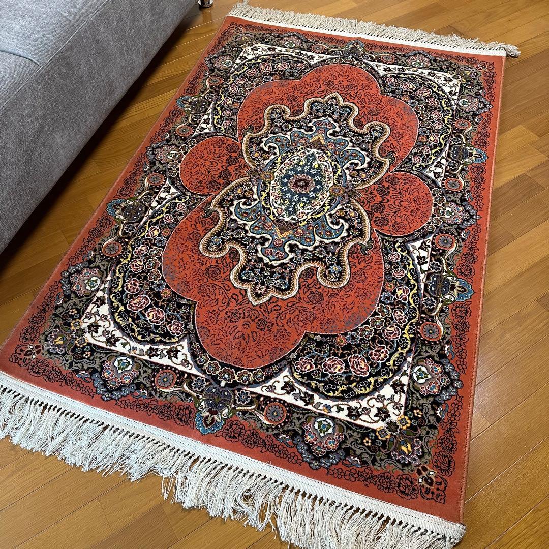 【新品未使用】ペルシャ産　絨毯　機械織　朱色　ボタニカル　幾何学模様　オリエント