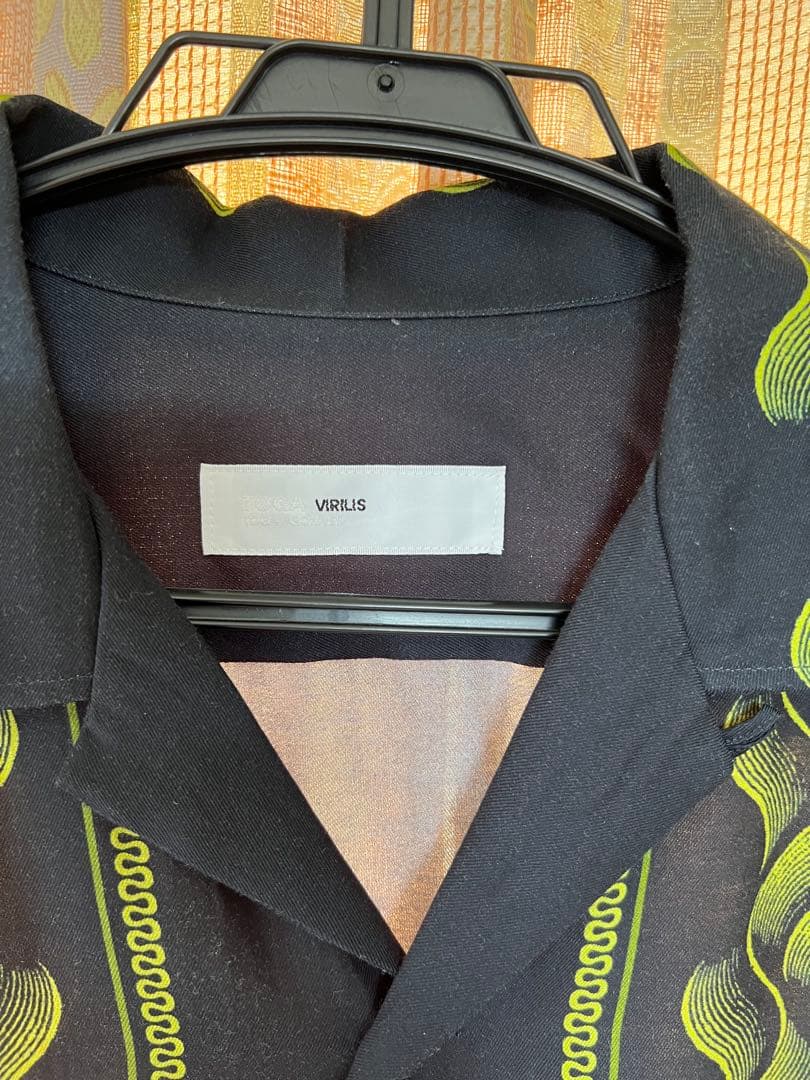 TOGA VIRILIS キュプラコットンツイルプリントシャツ