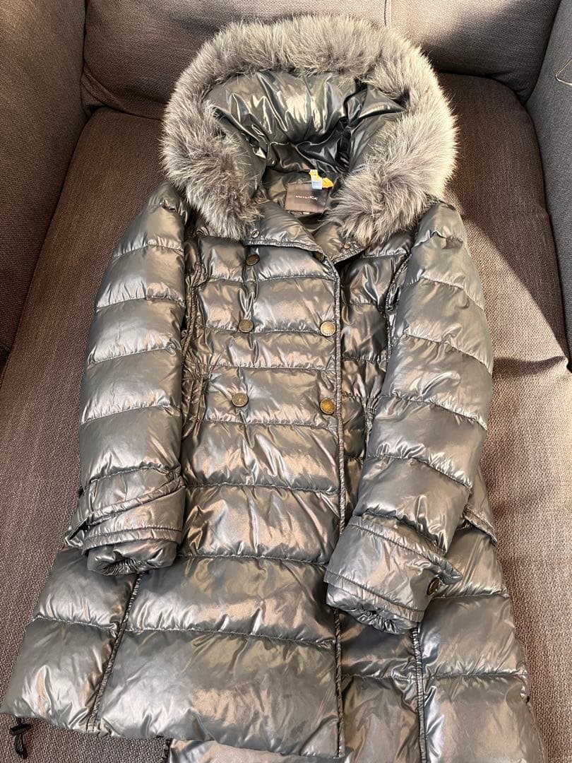 【クリーニング済】DUVETICA グレー ダウンジャケット 40