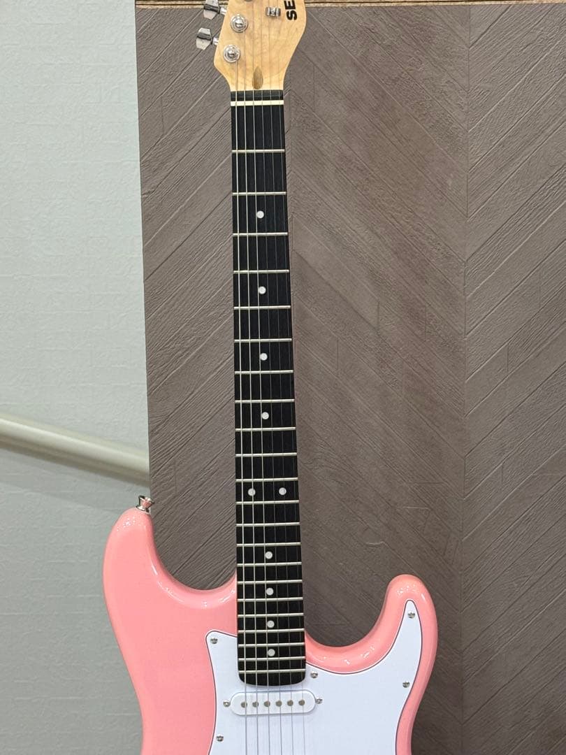 Selder セルダー エレキギター ピンク ストラトキャスター
