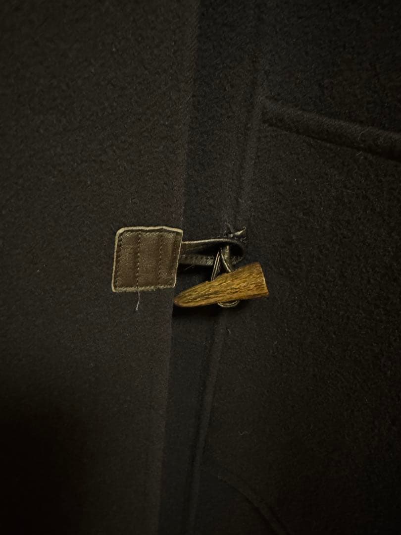 黒 フード付き ダッフルコート