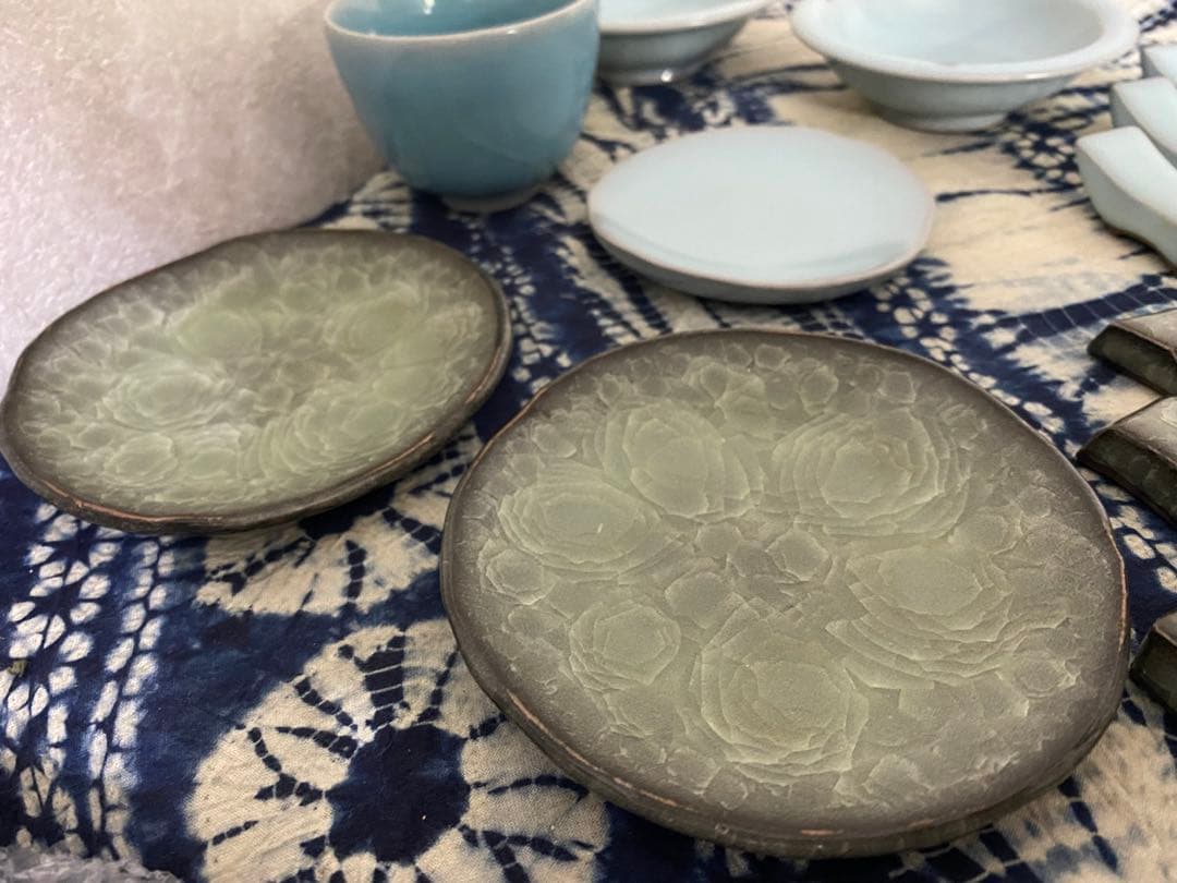 鈴木三成　青磁　小皿　箸置