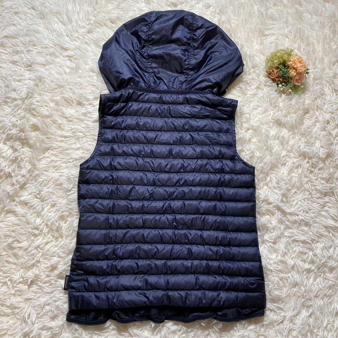極美品 モンクレール EBLE GILET フード付き ナイロンダウンベスト