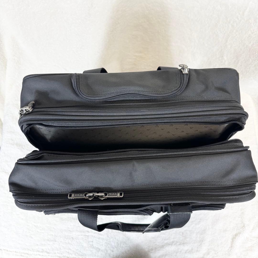【良品】廃盤 TUMI トゥミ キャリーバッグ　機内持込可能 26103D4