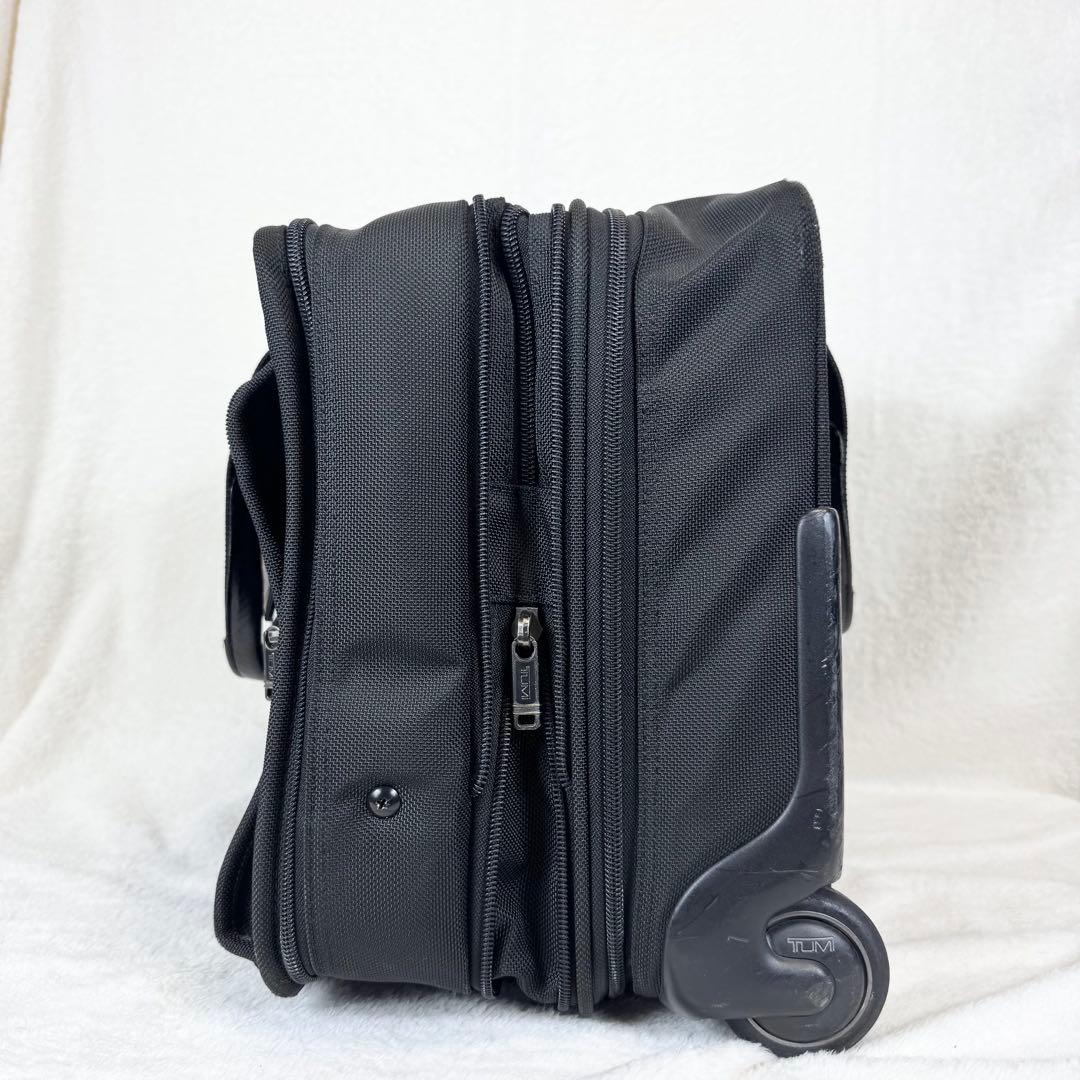 【良品】廃盤 TUMI トゥミ キャリーバッグ　機内持込可能 26103D4