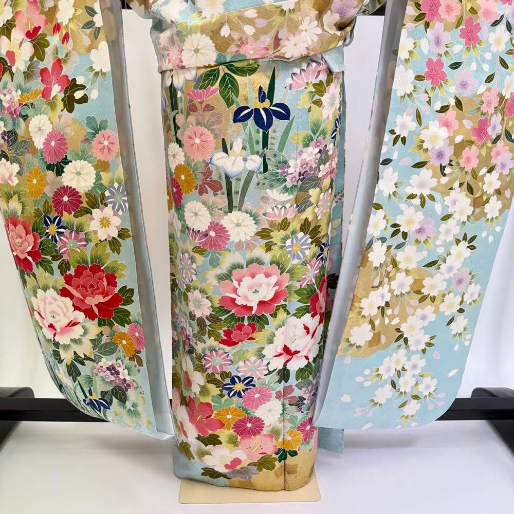 振袖 正絹 水色 古典花柄　裄69.5㎝ 　成人式 中古 D-107