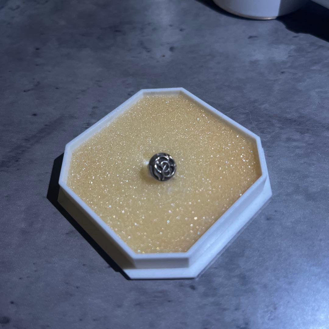 【最安価格】クロムハーツ フローラルボールスタッド シルバーピアス