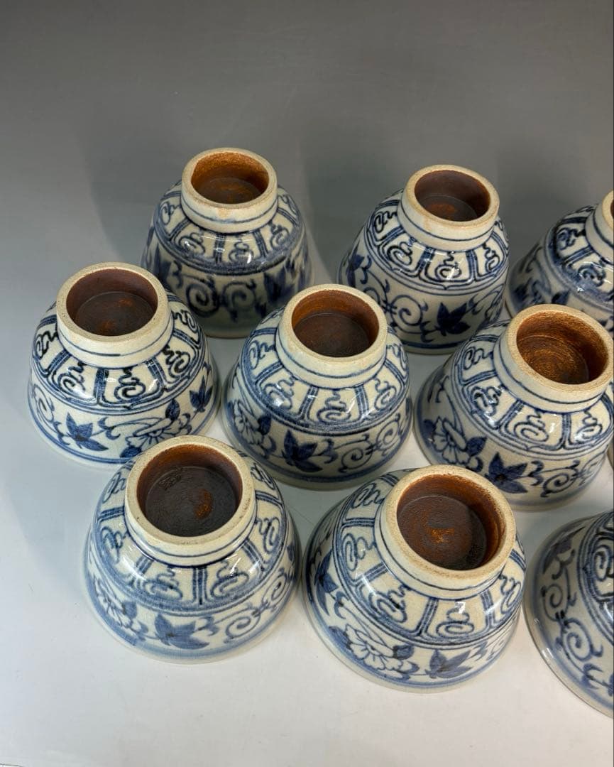 【中古品】楽山窯造　安南数茶碗（共箱）USED〈税込•送料込〉