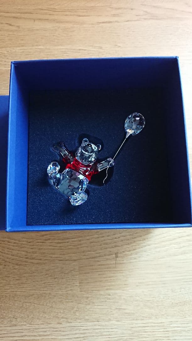 【廃盤品】スワロフスキークリスタル くまのプーさん