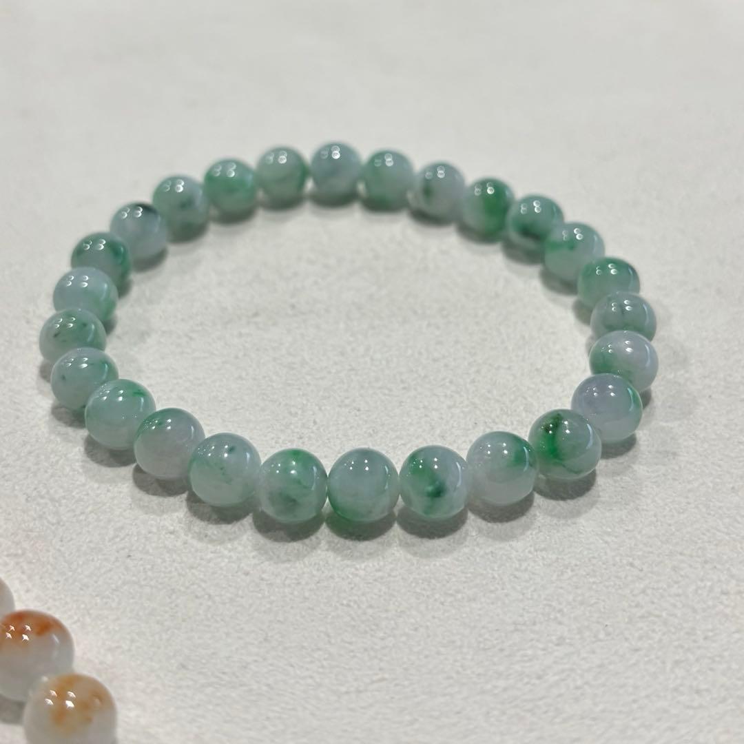 ミャンマー産天然本翡翠（A貨） 白氷 × 鮮やかな緑（飄花）ブレスレット