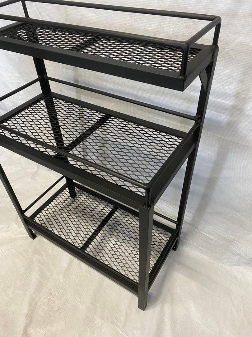 アイアンシェルフ　アイアンラック　棚　インダストリアル　多肉植物　アガベ