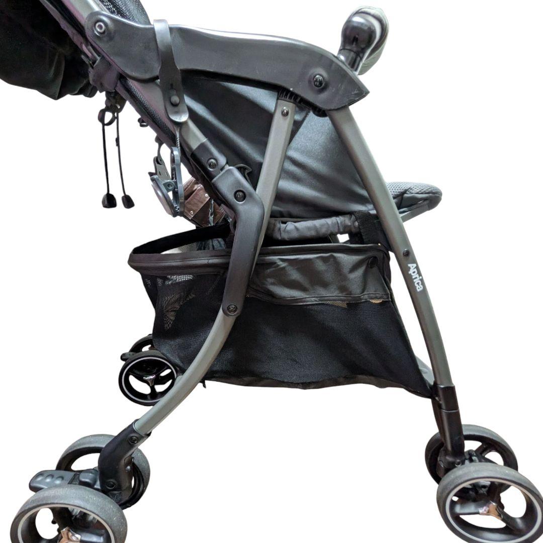 アップリカ クルリー A型 B型可 1ヶ月〜３歳 軽量 背面 グレー ベビーカー