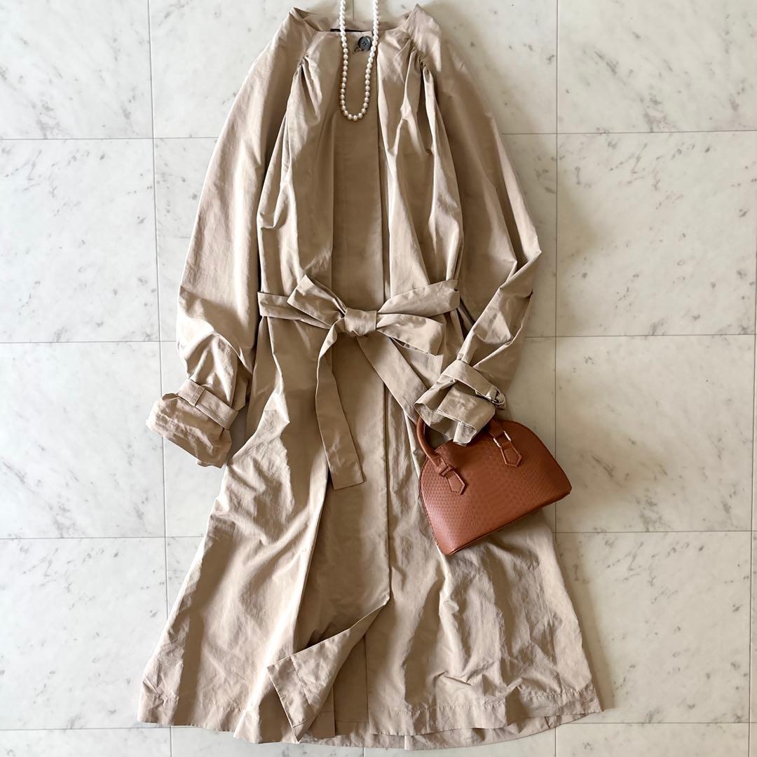 美品 マルティニーク パウダリータフタコート 洗える ノーカラー トレンチコート