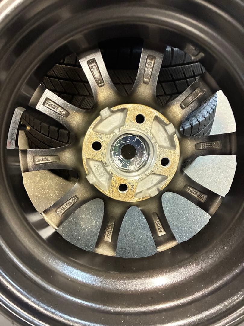 ブリヂストン美品❗️175/70R14スタッドレスセット❗️