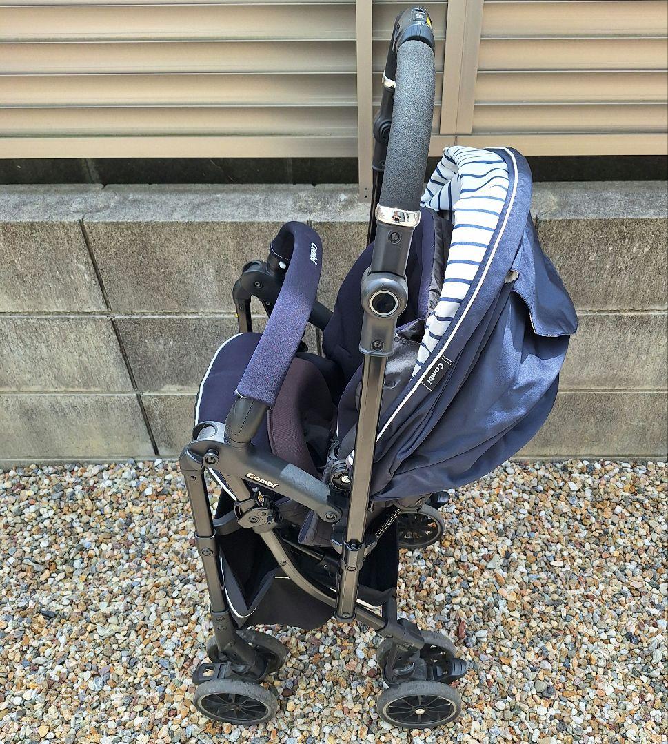 【送料込み】Combiメチャカルハンディオート4キャスコンパクト ベビーカー