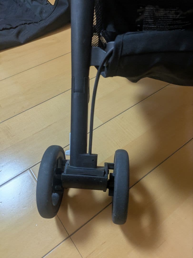 gb 折りたたみ式ベビーカー ブラック　ポキット