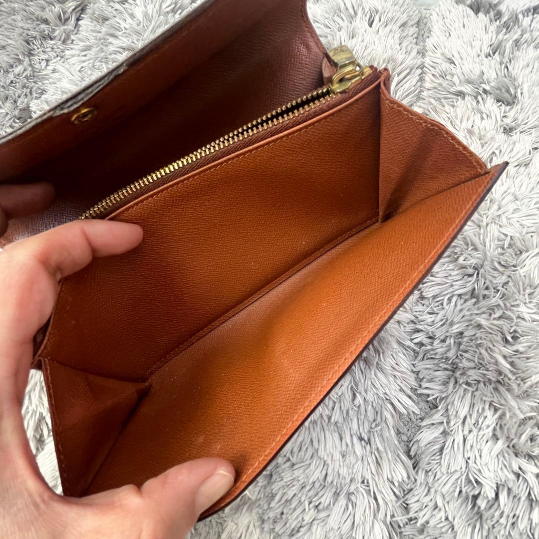 ルイヴィトン　長財布　モノグラム　ポルトモネクレディ　ブラウン