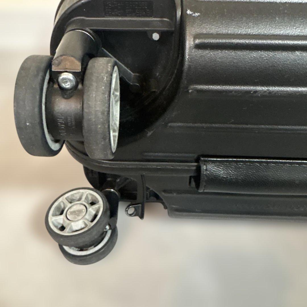 RIMOWA ボレロ 4輪 キャビン 30L｜スリーブ付き／正規店購入