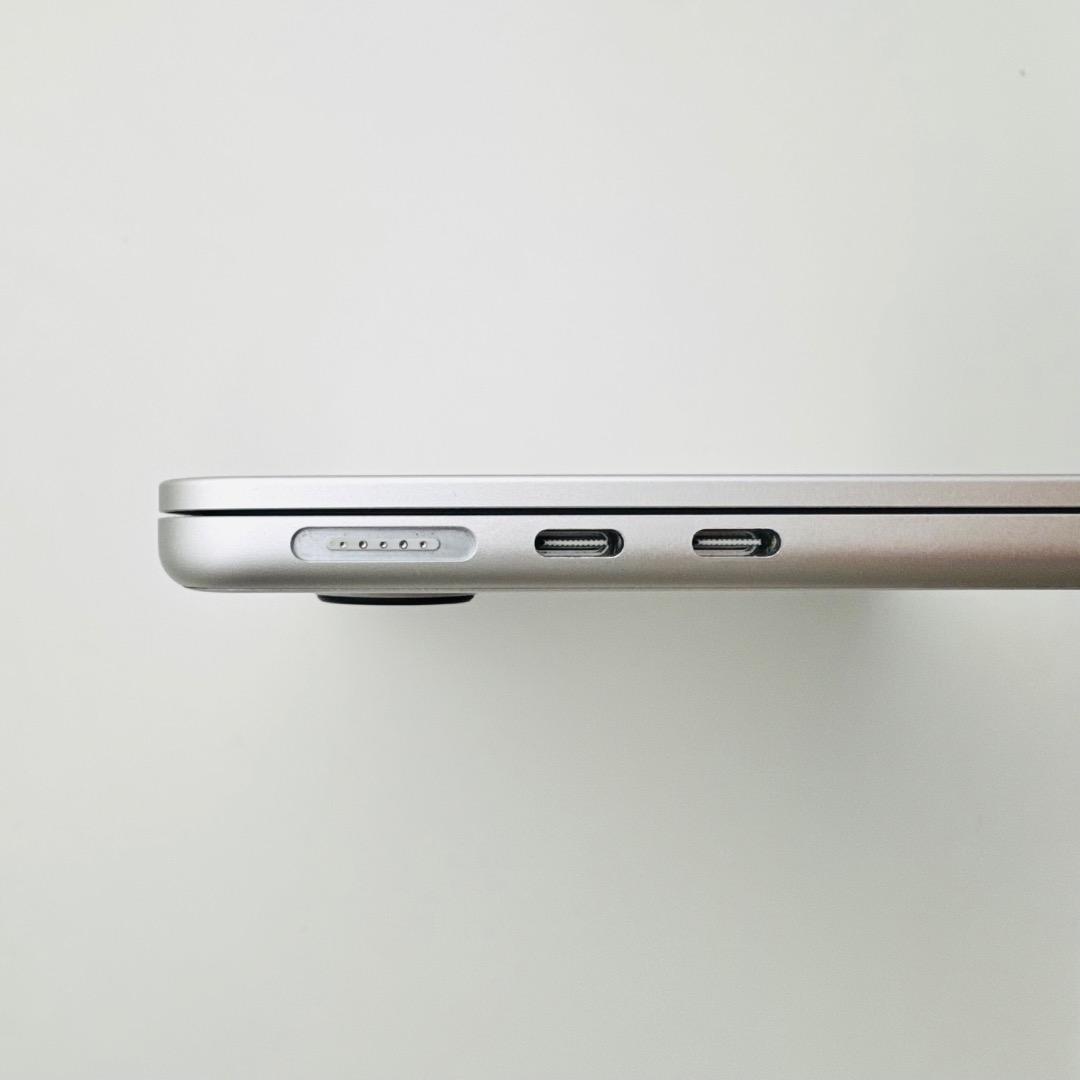 M2 MacBook Air 13インチ シルバー 1TB 16GB USキー