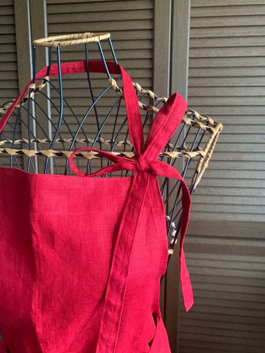 母の日　プレゼント　リネン100%  シンプルエプロン　還暦祝いにも