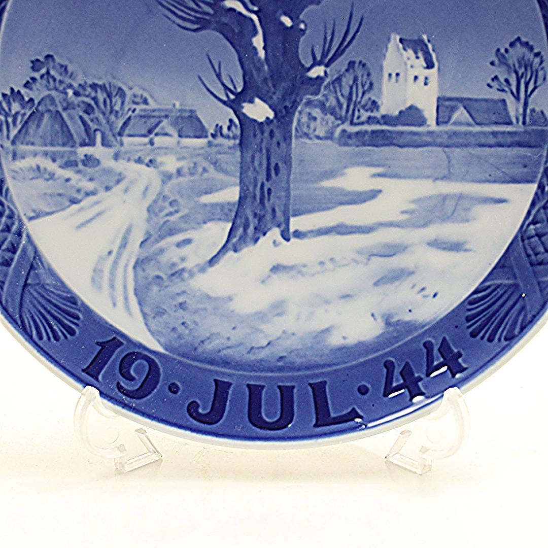 1944年「雪におおわれた景色と教会」イヤー プレート ロイヤル コペンハーゲン