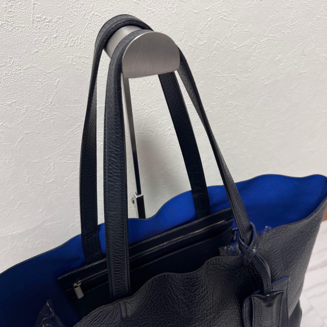 ペッレモルビダ メイデンボヤージュ レザートートバッグ ネイビー A4 ビジネス